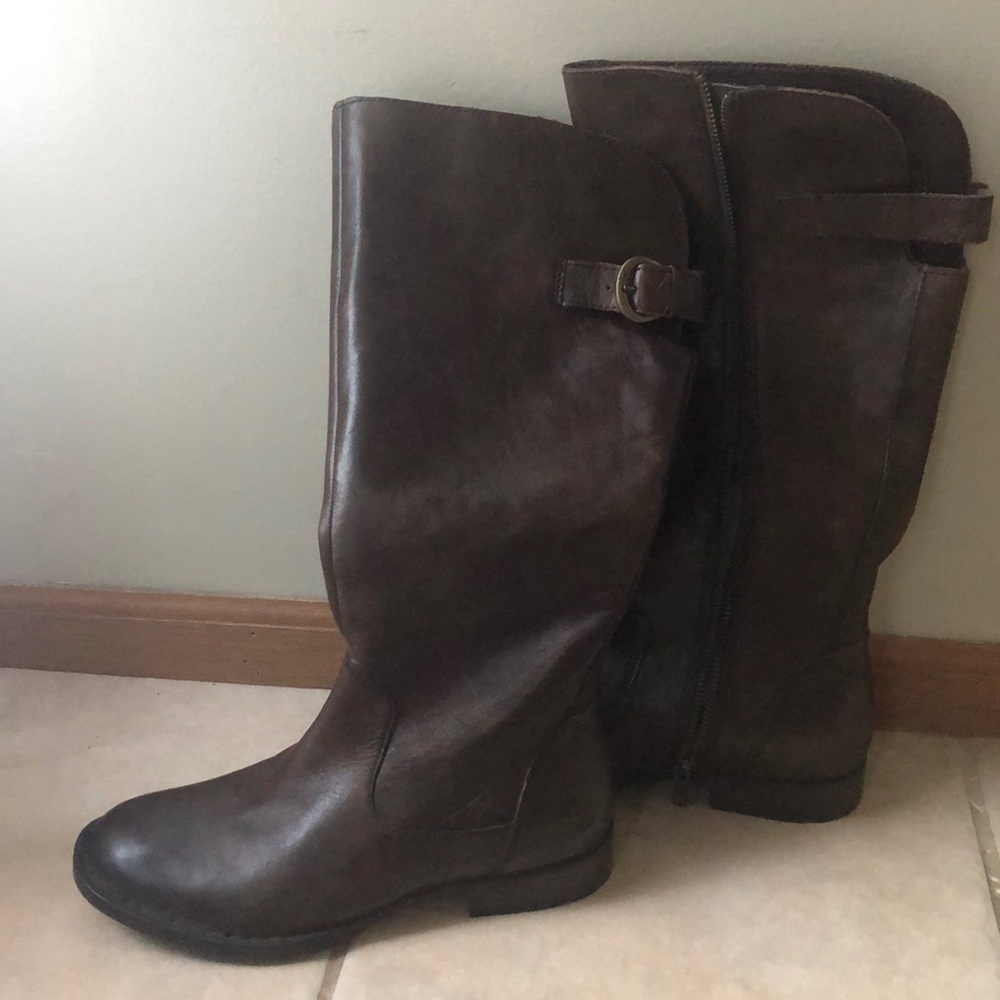 NWOT Riding boots